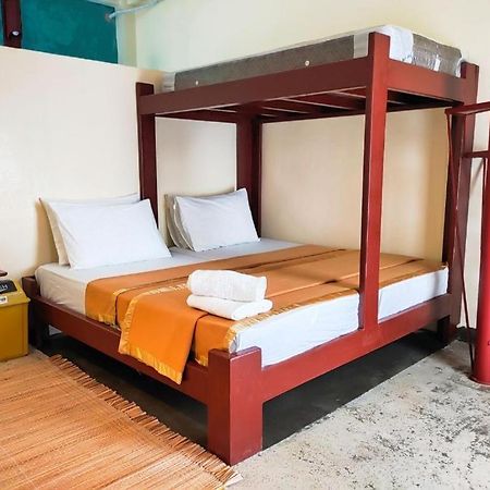Lexias Hostel And Workspace - Siargao Catangnan Luaran gambar