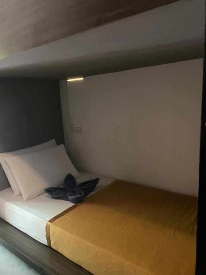 Lexias Hostel And Workspace - Siargao Catangnan Luaran gambar